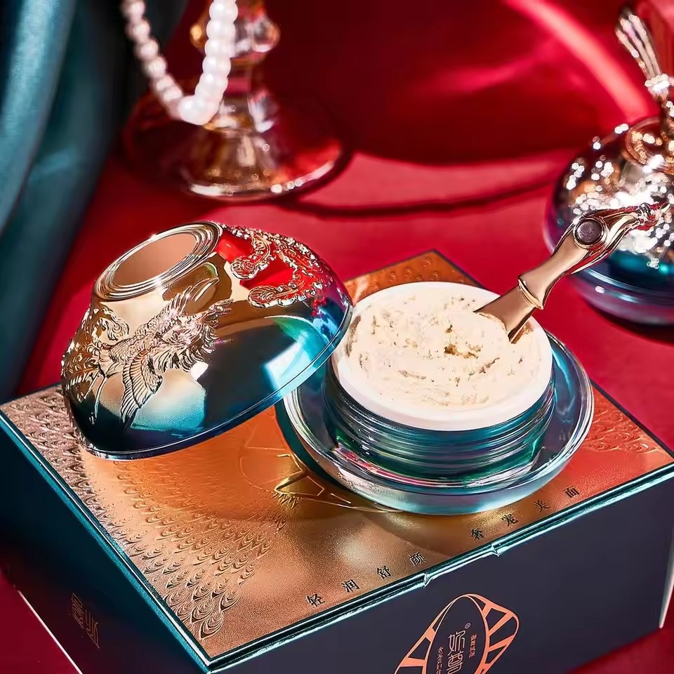 Luxury Noble Lady Cream Fairy  - Luxury Skincare Whitening Cream review and price